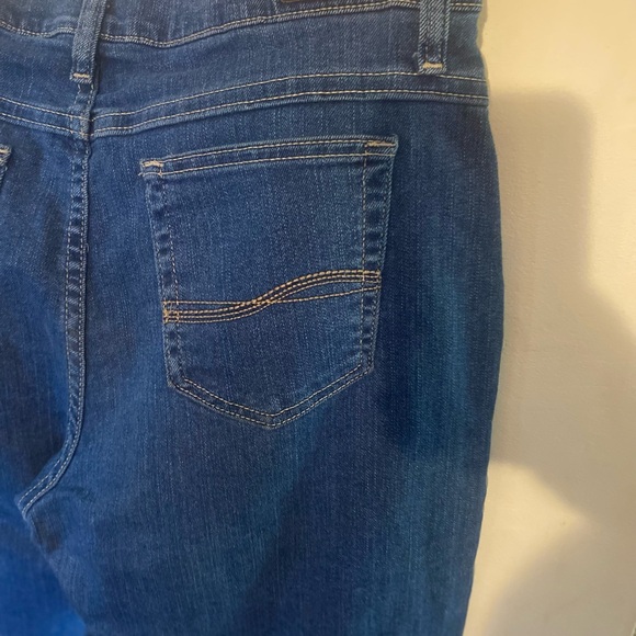 Riders By Lee - Picture 10 of 10